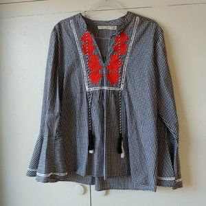 Studio West Black & White Gingham Top w/Red Roses